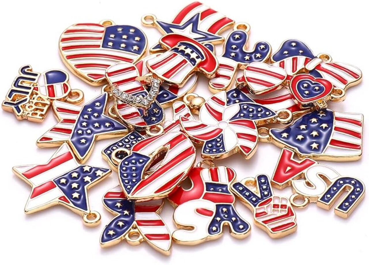 480PCS+ Patriotic Beads Charms for Jewelry Making Enamel 4th of July American Flag Star Charms Independence Day Loose Beads for DIY Necklace Earring Bracelet Making Holiday Decorations